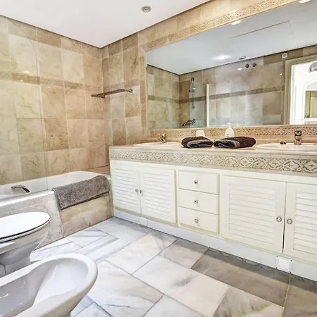 House 1 * Benalmádena